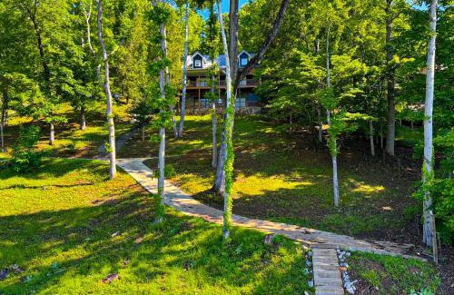 Big Creek Maison | Rock The Dock