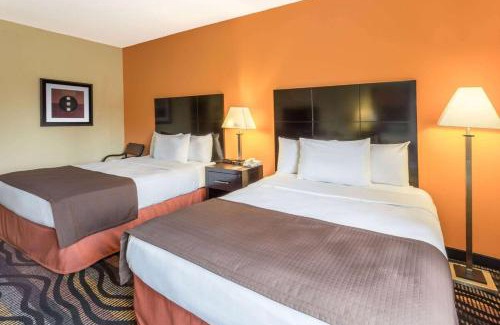 Streator Hôtel | Rock Island Inn & Suites Streator , IL