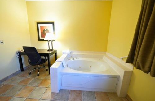 Streator Hôtel | Rock Island Inn & Suites Streator , IL