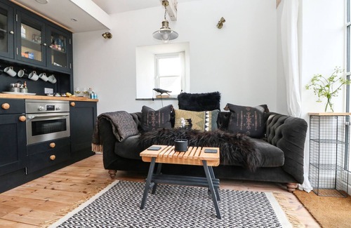 Landewednack Cottage | ROCKET CART HOUSE, romantic, luxury holiday cottage in Lizard