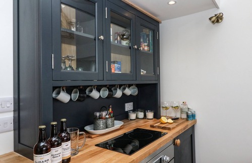 Landewednack Cottage | ROCKET CART HOUSE, romantic, luxury holiday cottage in Lizard