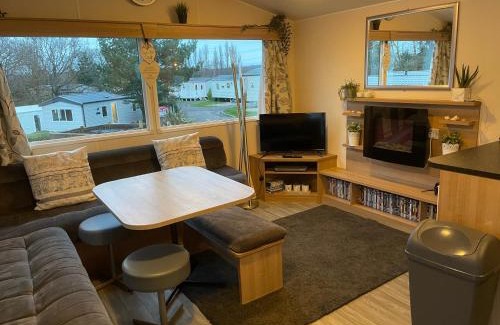 Hamworthy Maison | Rockley Park Private Holiday Homes
