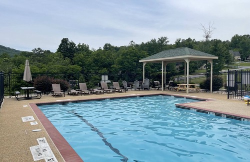 Mercersburg Appartement | Rockwell Suite at the Inns of Whitetail
