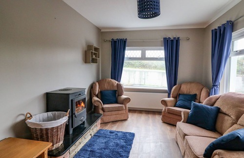 Castledockrell Cottage | ROCKWOOD COTTAGE, pet friendly in Bunclody, County Wexford