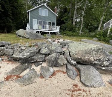 Standish Maison | ROCKY BEACH LIMIT 5 cabin