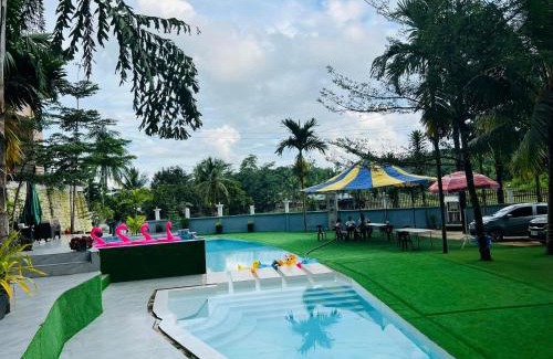 Quezon Station Balnéaire | Rocky Point Family Resort