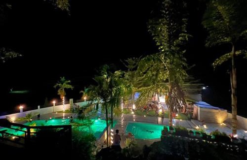 Quezon Station Balnéaire | Rocky Point Family Resort