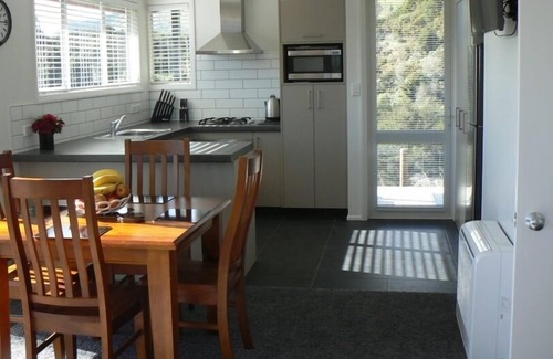Motupipi Cottage | Rocky Ridge Cottage une escapade unique à Takaka