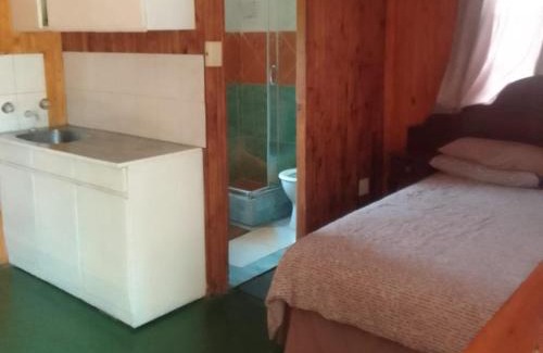 Kranspoort Vakansiedorp Cabine | Rocky's Wildsplaas