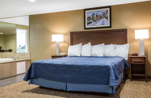 Lyons Hôtel | Rodeway Inn Lyons - La Grange