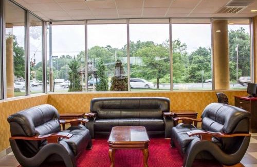 Ronkonkoma Hôtel | Rodeway Inn MacArthur Airport