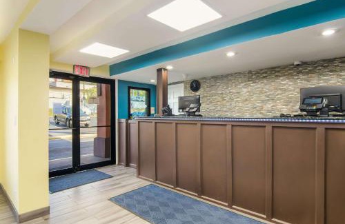 Monroeville Hôtel | Rodeway Inn & Suites Monroeville-Pittsburgh