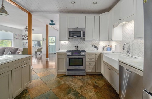 Eagle Lake Maison | Roe Family Lake House on Lake McLeod - Close to Legoland