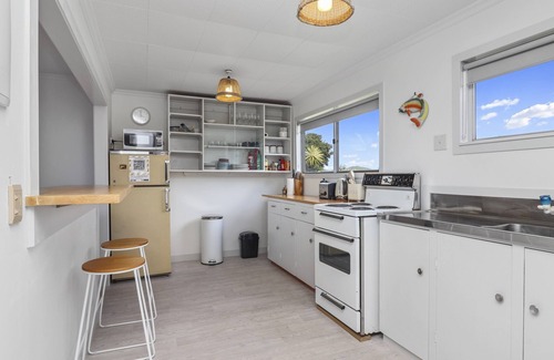 Pukehina Maison | Rogers Road Pukehina Beach House
