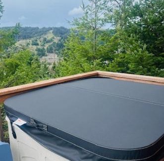 Gold Beach Maison | Rogue River Landing Resort Cabins