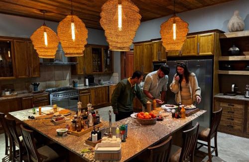 Leeupoort Autre | RoiSan Private Game Lodge