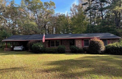 Ralph Maison | Roll Tide Ranch on 5 Tranquil Acres of Country Living Near Tuscaloosa Town!