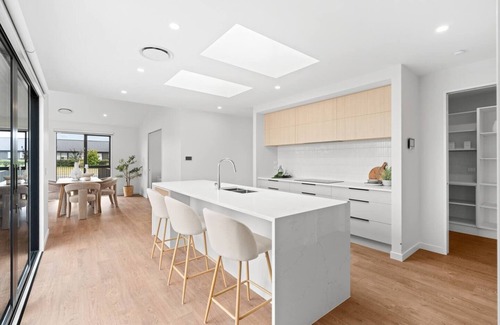 Mount Olympus Ski Field Maison | Rolleston smart home - family friendly and entertainer's heaven