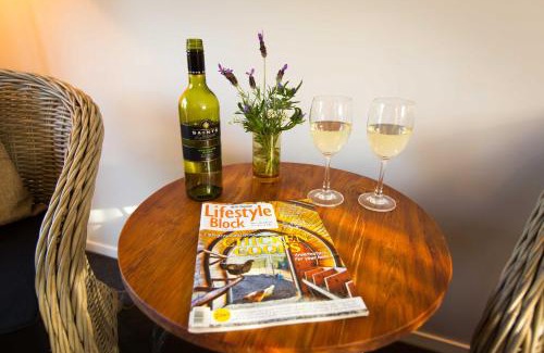 Oropi Lit Et Petit-Déjeuner | Rolling Hills Country Stay B&B