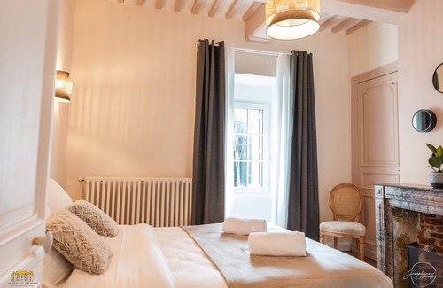Hermival-les-Vaux Lit Et Petit-Déjeuner | Suite de Rollon au Château d'Hermival