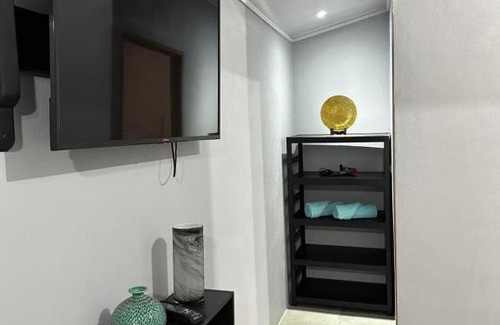 Pital Appartement | Romántico Apartamento con Tina