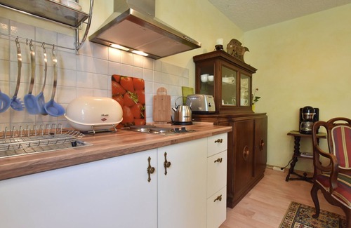 Kroepelin Appartement | Appartement Traditionelles am Waldrand א Kroepelin
