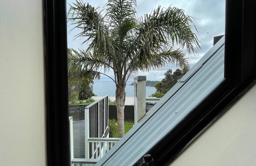 Waiheke Island Maison | Romance is here!