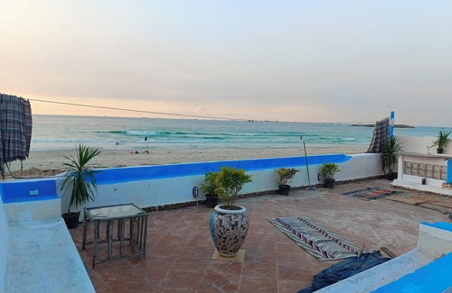 Alexandria Appartement | Romantic Nirvana blue beach villa motel