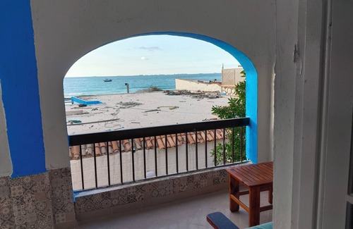 Alexandria Appartement | Romantic Nirvana blue beach villa motel