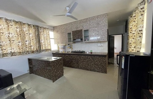Gurugram Appartement | Romantic 2 Bhk couple's nest