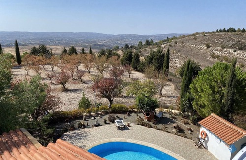 Pano Arodhes Villa | Romantic 5 Bedroom Villa with private salted Pool. Cyprus