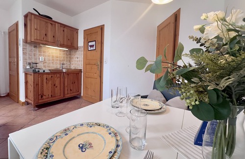 Altharlingersiel Appartement | Romantic apartment Melkkammer: 45sqm in the countryside, terrace & garden 2 persons