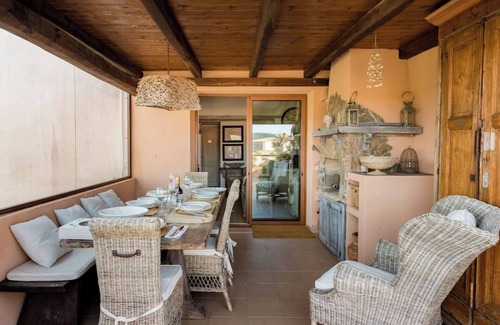 Porto Pozzo Appartement | Appartement romantique avec vue sur la mer sur l'archipel de la Maddalena.