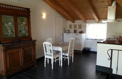 Deiva Marina Appartement | Grenier romantique avec terrasse, idéalement situé pour rejoindre facilement les Cinque Terre