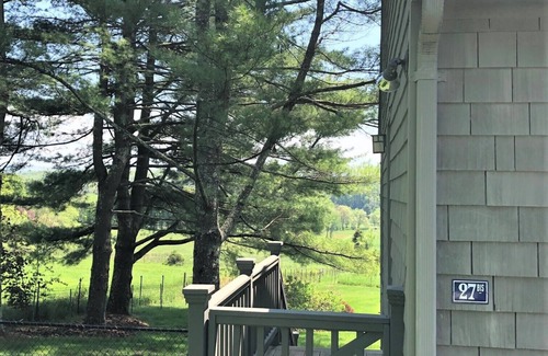 Great Barrington Cottage | Cottage Berkshires romantique - Vue imprenable, piscine