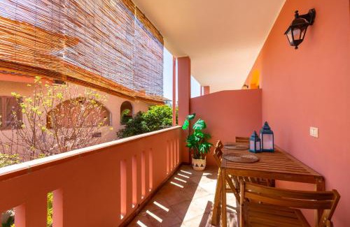Porto Pino Appartement | Romantic Bohemien apartment- private terrace