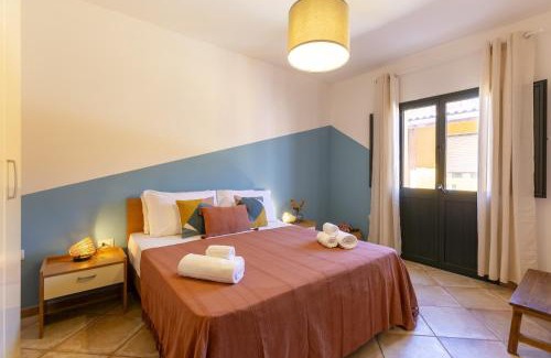 Porto Pino Appartement | Romantic Bohemien apartment- private terrace