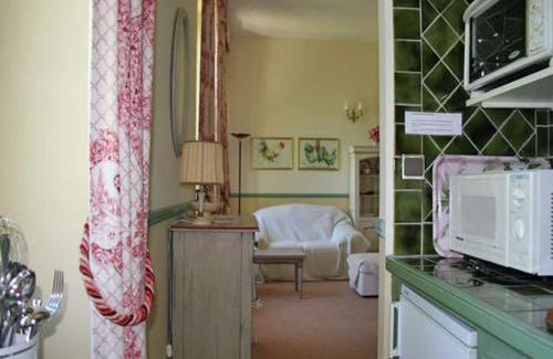 Montbrun-les-Bains Appartement | Romantic Château Stay Rhône