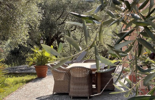 Civezza Maison | Romantic country house in an olive grove - 5 min. drive to the sea