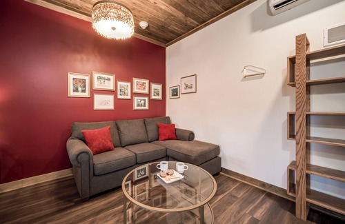 Prescott Hôtel | Best Location | Fireplace | King Bed