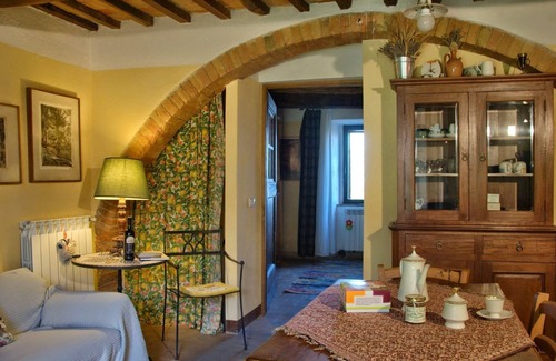 Radicondoli Maison | Idéalement et magnifiquement situé dans les collines toscanes