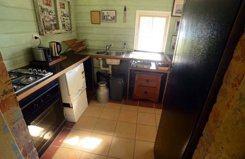 Darawank Maison | Romantic historic school in Forster/Tuncurry area