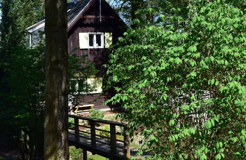 Schwielowsee Maison | Maison romantique avec vue sur le lac pour 4 personnes. Wi-Fi gratuit. Grand jardin
