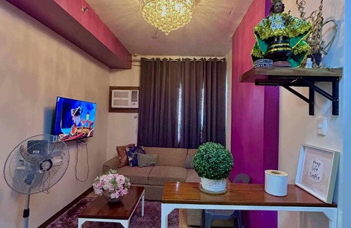 Cagayan de Oro Copropriété | Romantic Purple 1-Bedroom 5-8 pax in CDO
