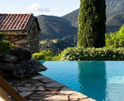Mons Appartement | Romantic Retreat with pool Mons la Trivalle