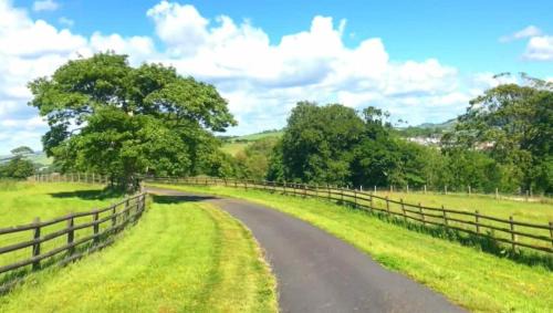 Tawstock Appartement | Romantic Rural Break In Countryside Castle Grounds Private Retreat Wizards Rest