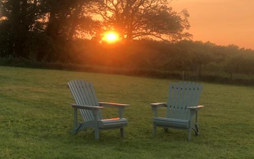 Tawstock Appartement | Romantic Rural Break In Countryside Castle Grounds Private Retreat Wizards Rest