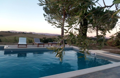 Casamaggiore Appartement | Studio romantique dans une ancienne ferme à la frontière entre la Toscane et l'Ombrie