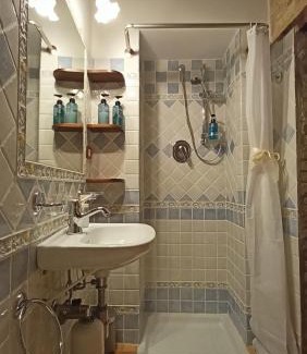 Deruta Appartement | Romantic suite in the village of Castelleone, vicino Deruta, Assisi, Perugia, Montefalco