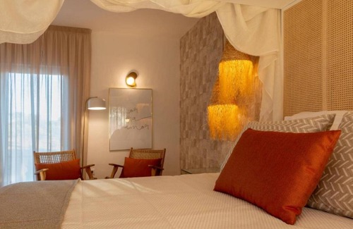 Estremoz Lit Et Petit-Déjeuner | Romantic Suite with Hydromassage Bath